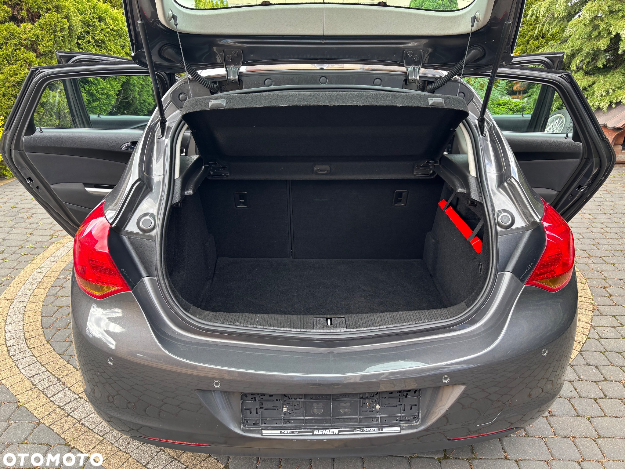 Opel Astra 1.4 EcoFLEX Design Edition - 10