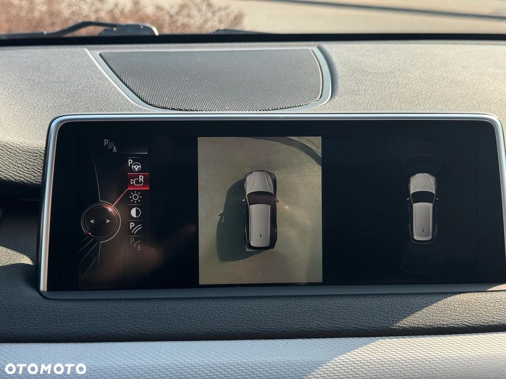 BMW X5 xDrive30d Sport-Aut - 34