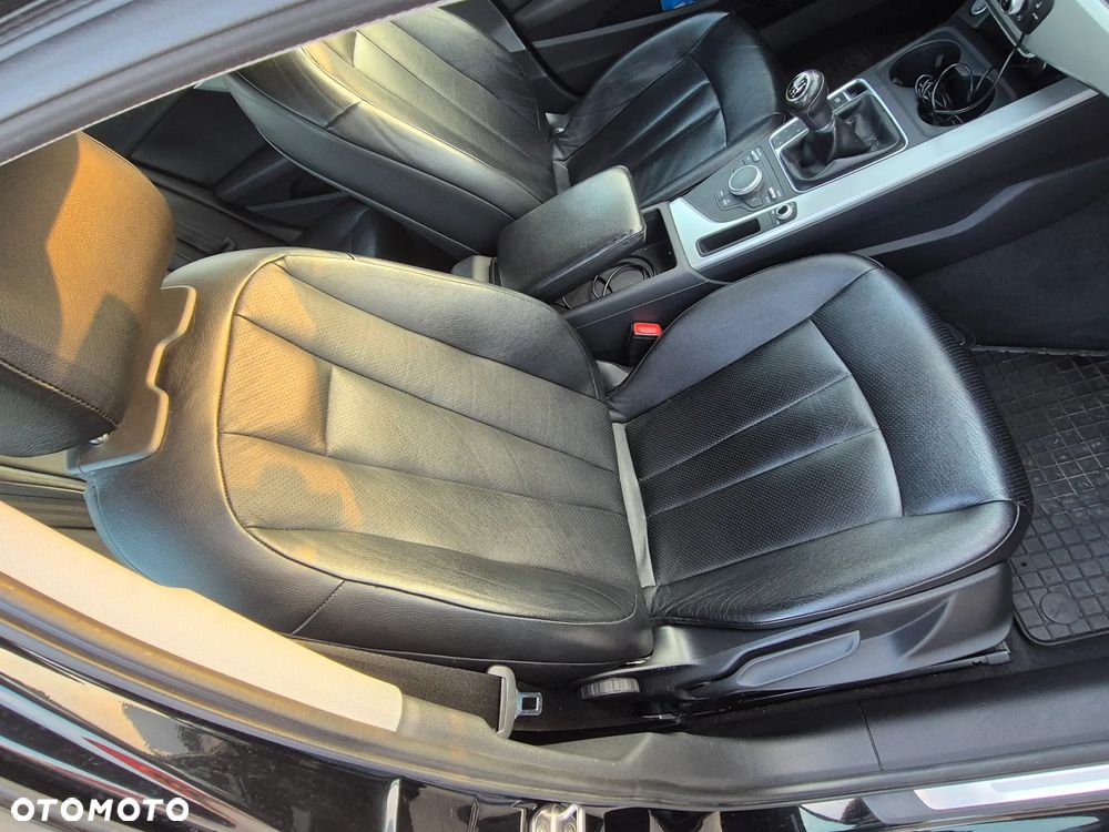 Audi A4 Limousine - 15