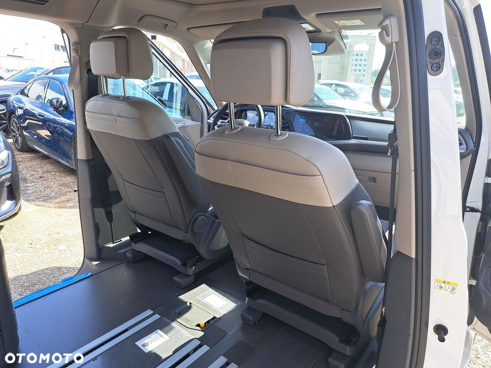 Volkswagen California - 17