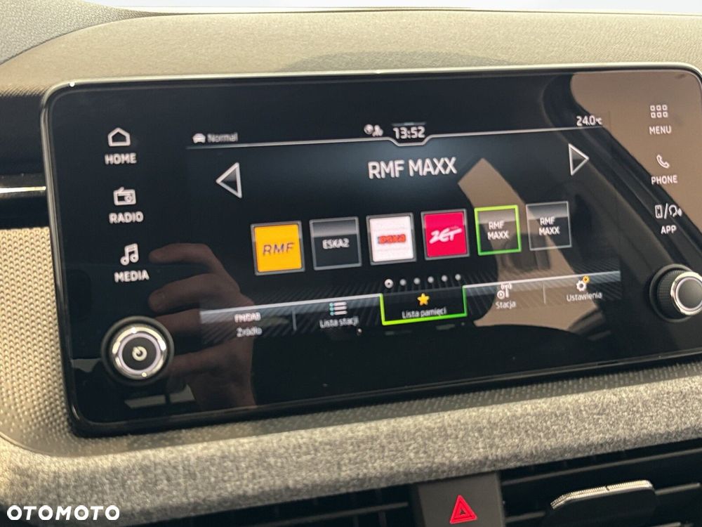 Skoda Kamiq 1.0 TSI Selection DSG - 34