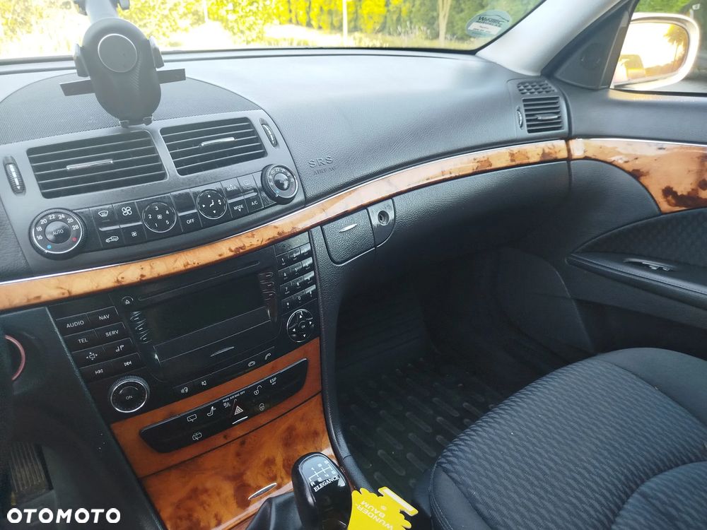 Mercedes-Benz Klasa E 220 CDI T Elegance - 13