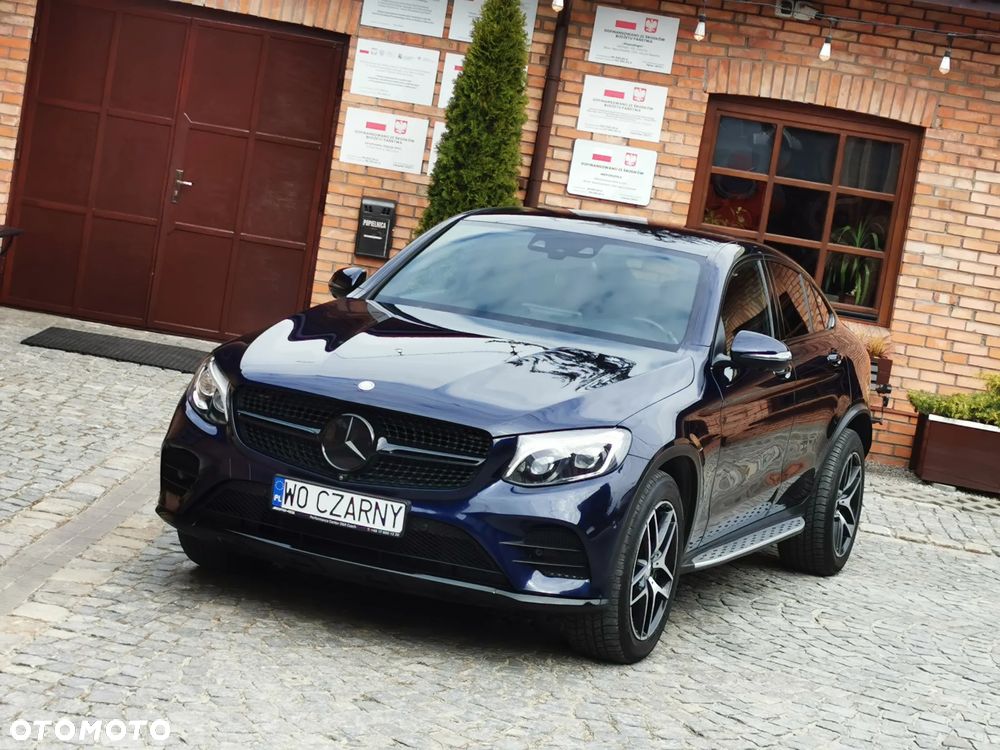 Mercedes-Benz GLC - 21