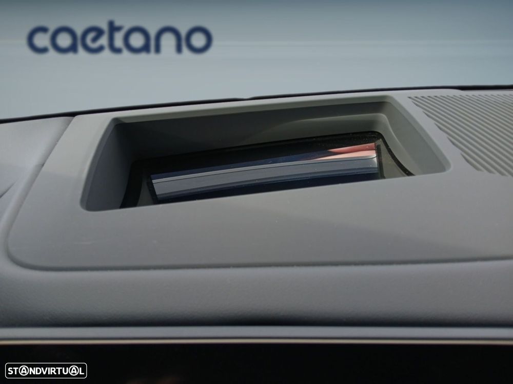 BMW 520 d Pack Desportivo M - 18