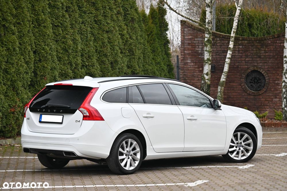 Volvo V60 D4 Drive-E Summum - 12