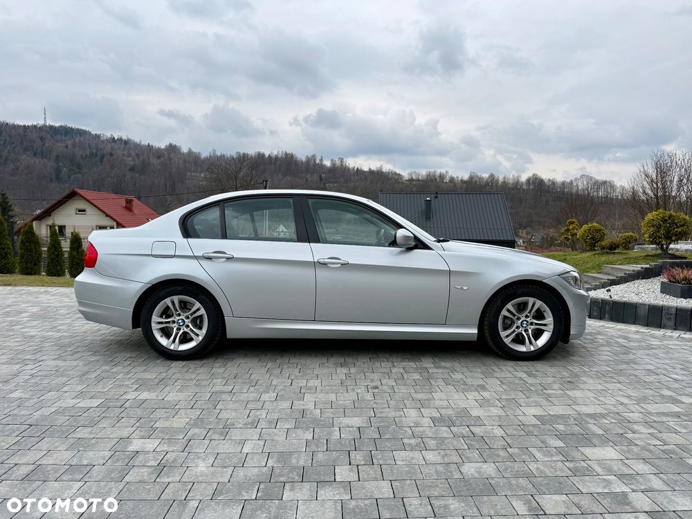BMW Seria 3 318i Edition Exclusive - 30