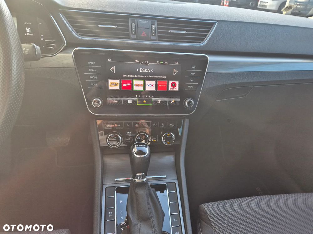 Skoda Superb 2.0 TSI Style DSG - 17
