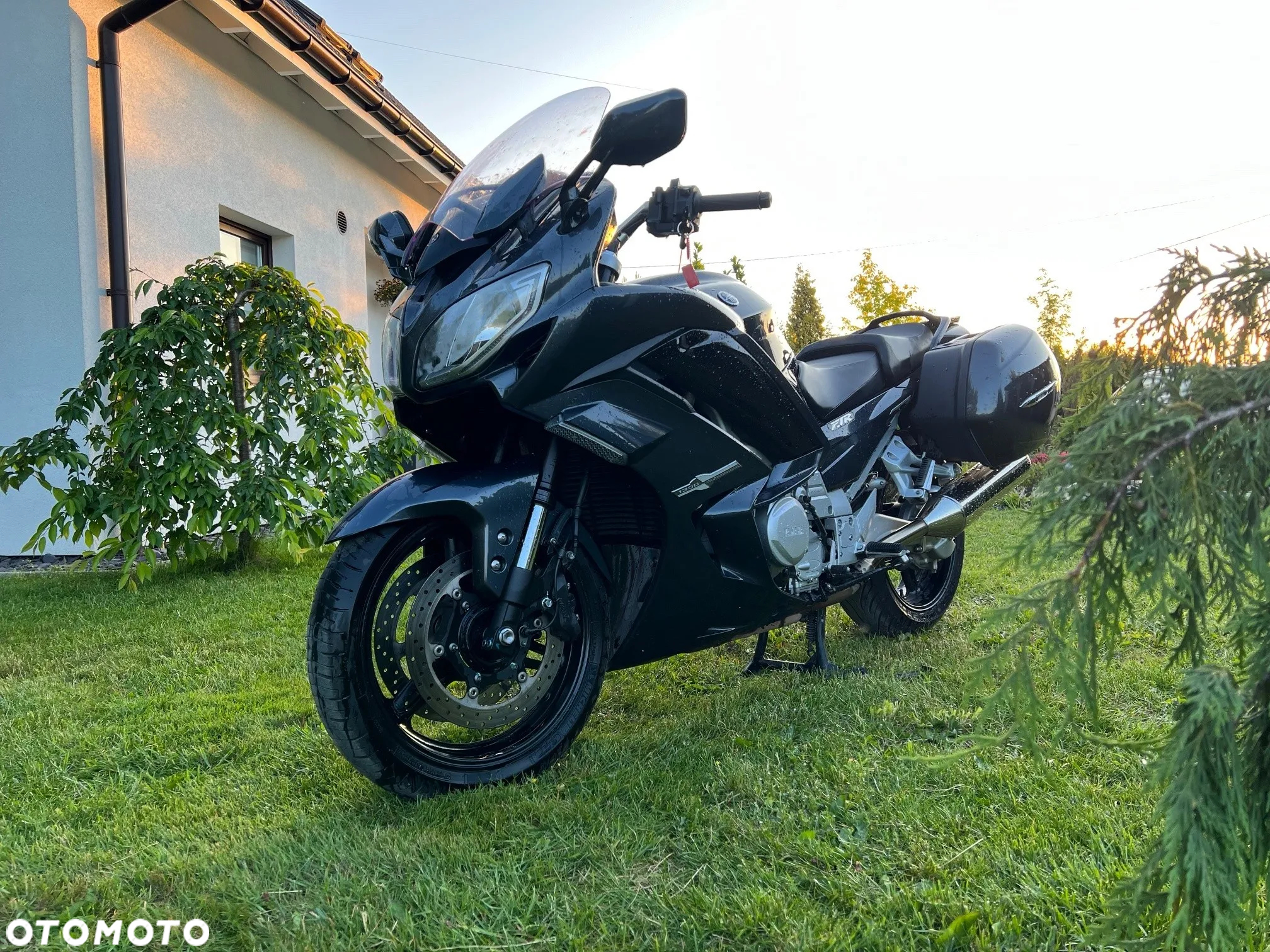 Yamaha FJR - 2