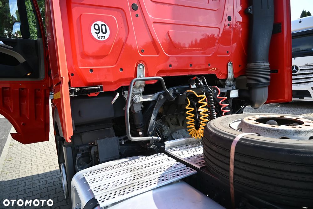 Mercedes-Benz Actros bez retardera - 9