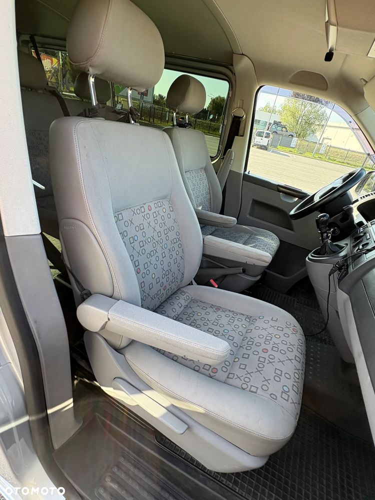 Volkswagen Caravelle L1 - 16