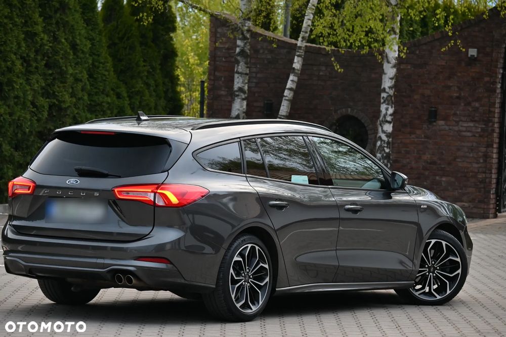 Ford Focus 1.5 EcoBoost ST-Line - 13