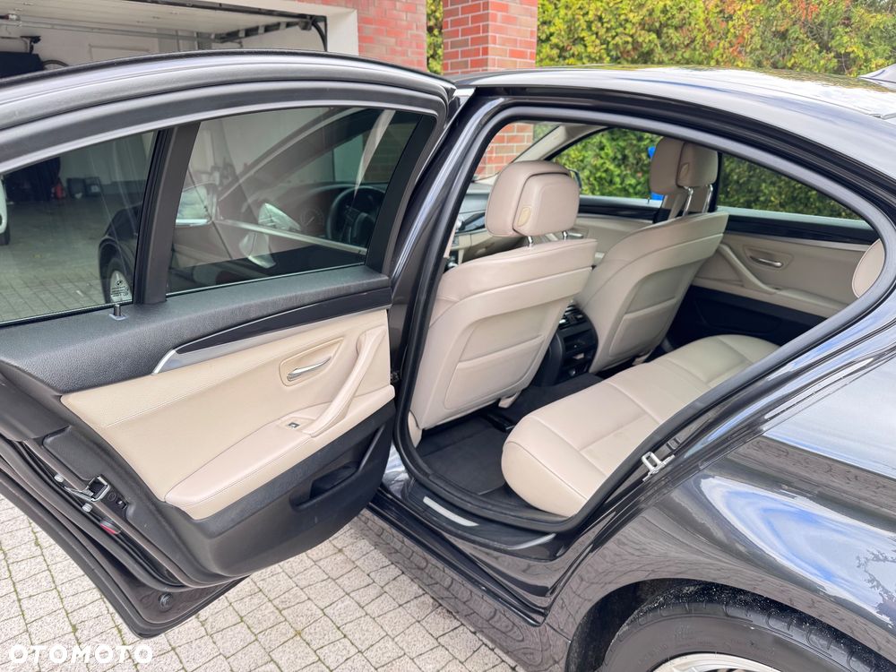 BMW Seria 5 - 30