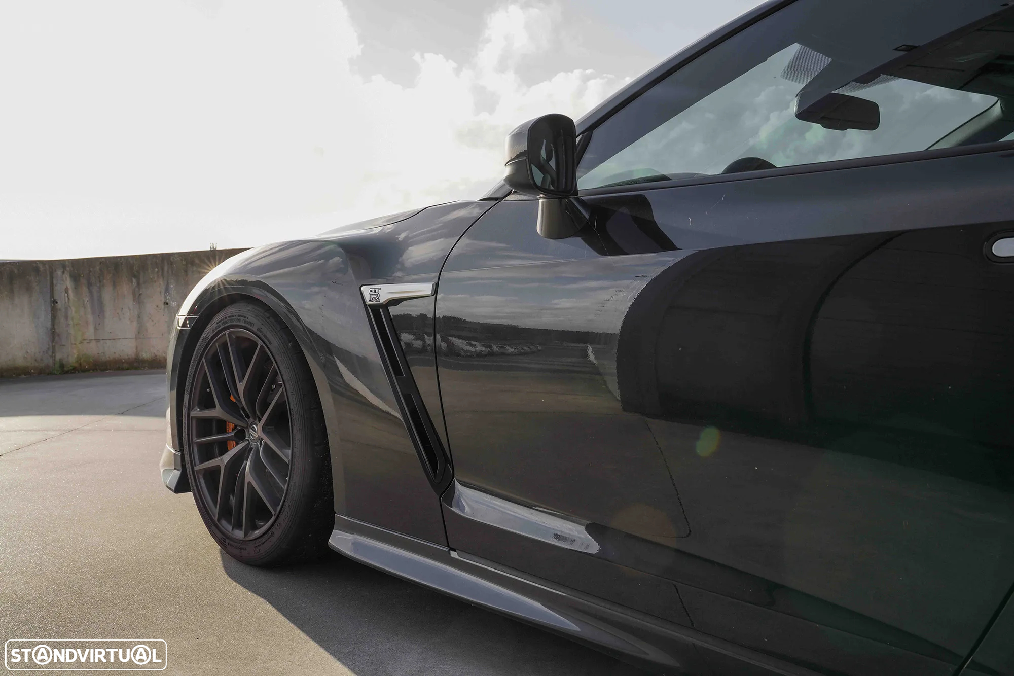 Nissan GT-R Black Edition - 4