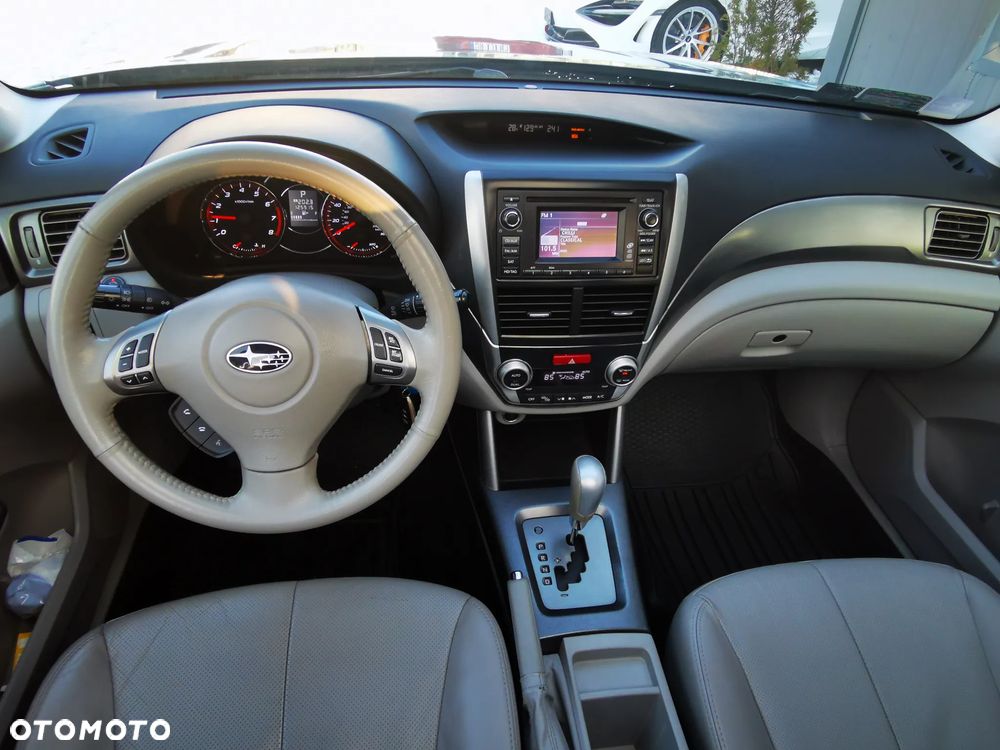 Subaru Forester 2.5 X Limited - 26