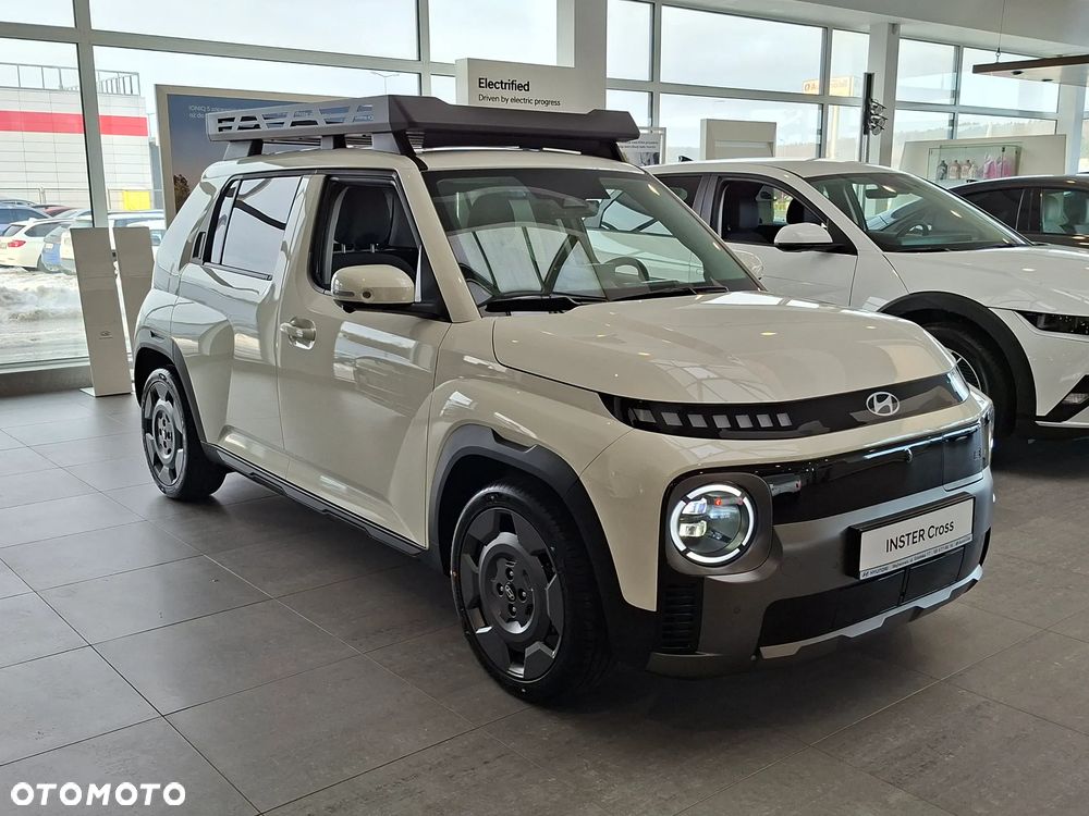 Hyundai Inster 49kWh Cross - 8
