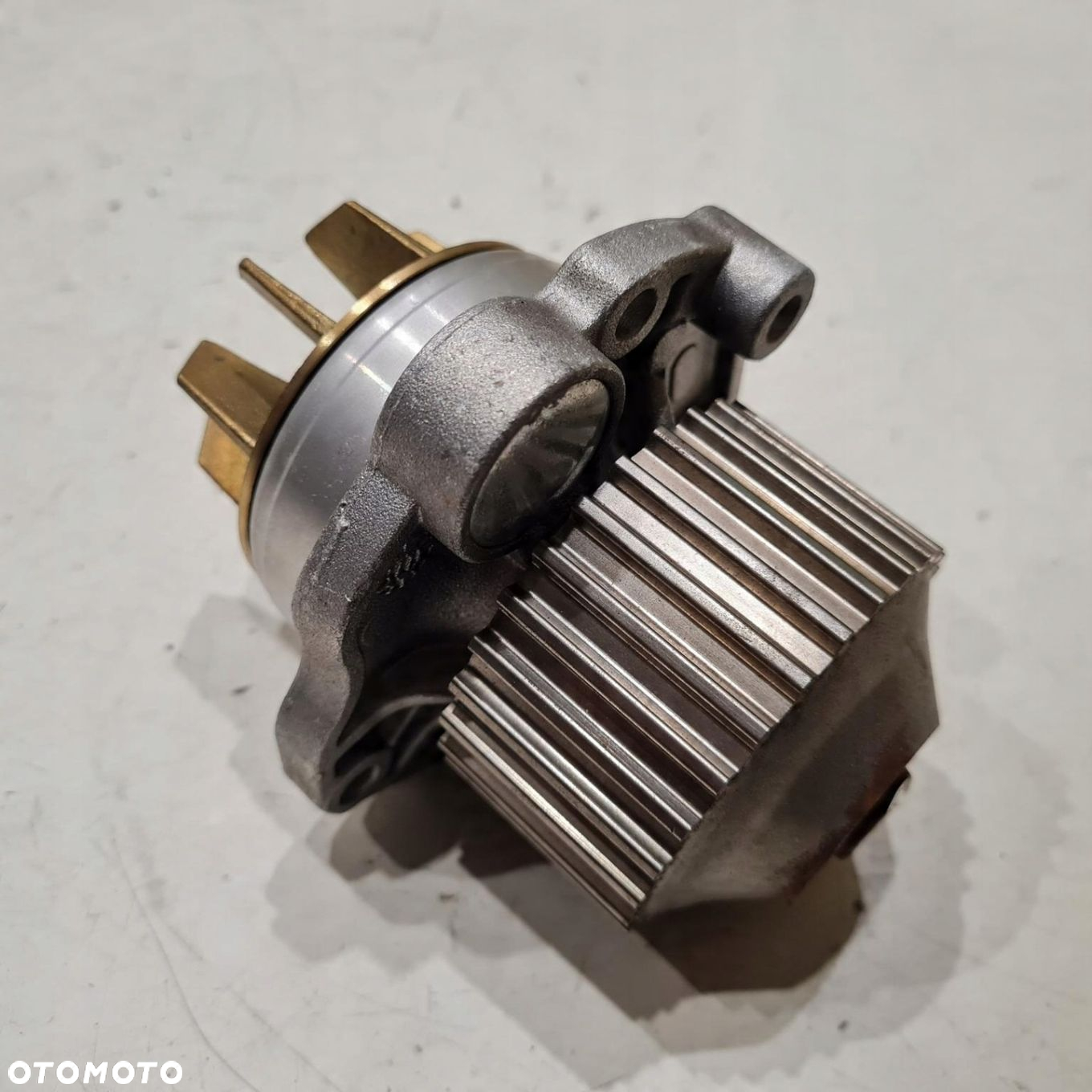 CITROEN XANTIA PEUGEOT 406 3.0 V6 POMPA WODY BUGATTI PA10098 - 2