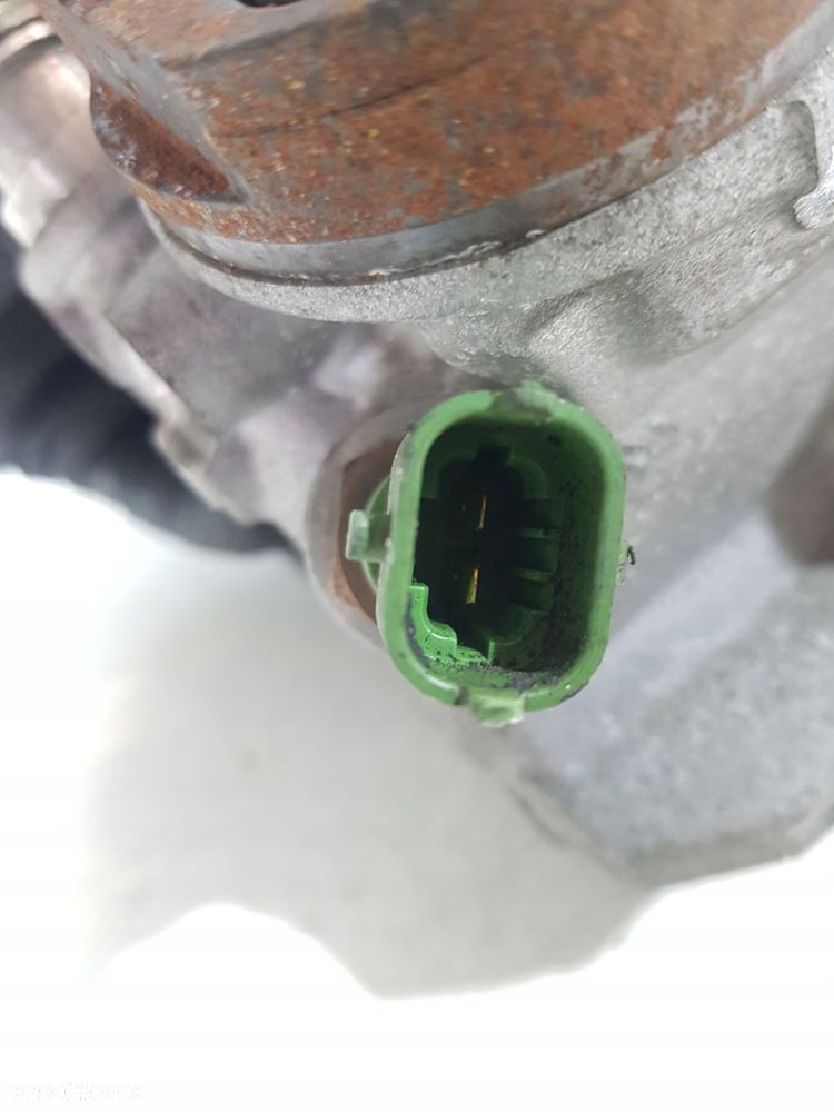 pompa wtryskowa 31372081 volvo v70 xc60 xc70 s60 s80 2.4d d5244t12 - 12