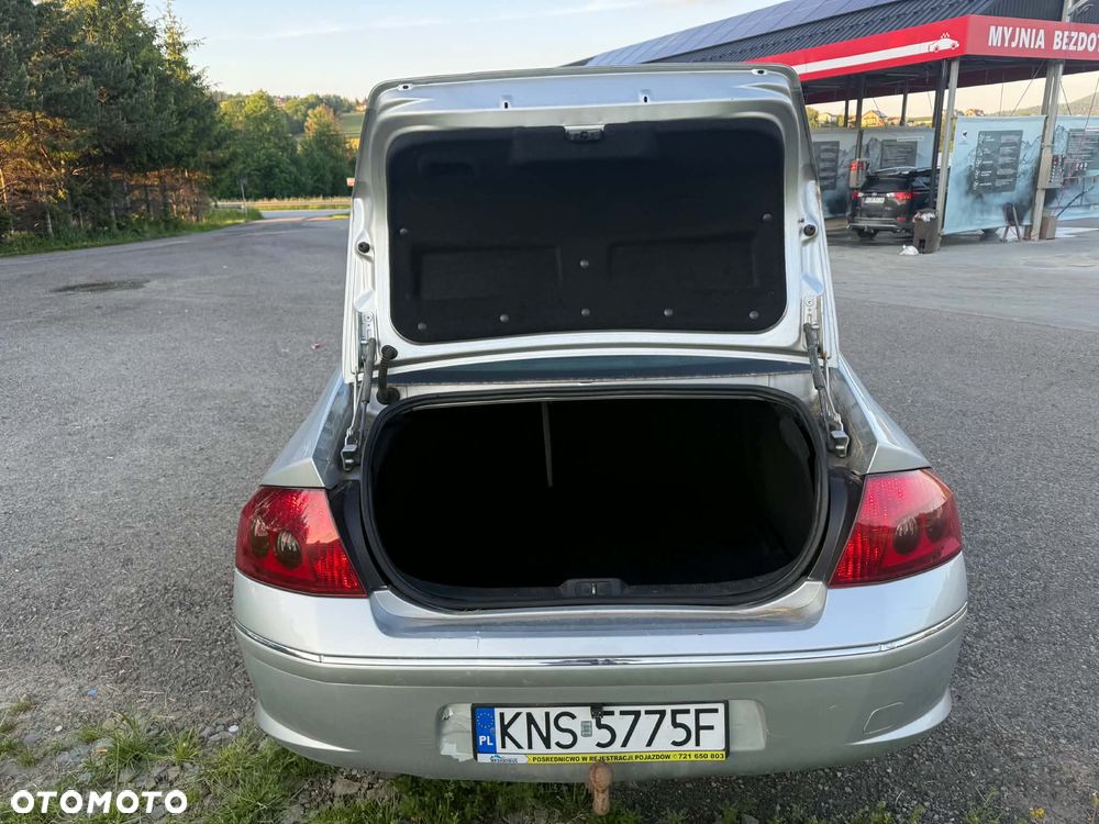 Peugeot 407 1.6 HDI Premium - 11