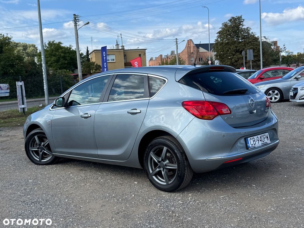 Opel Astra 1.4 T Energy EU6 - 4