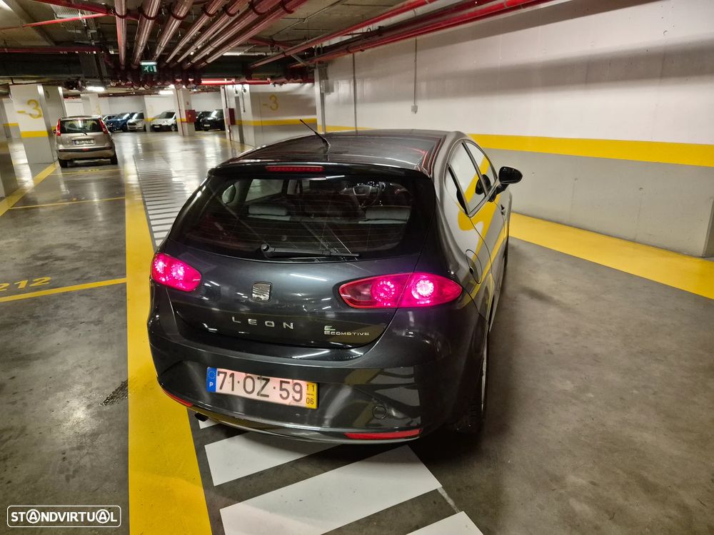 SEAT Leon 1.6 TDI DPF E-Ecomotive Style - 12