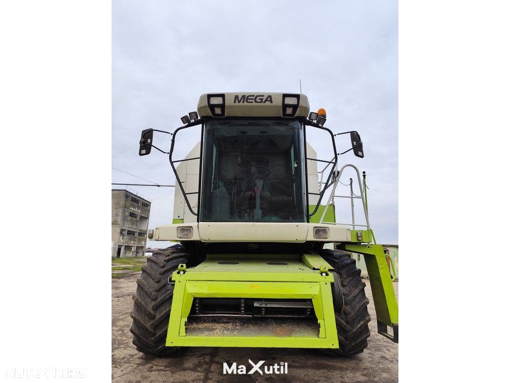 Claas Mega 350 Combina Agricola - 12
