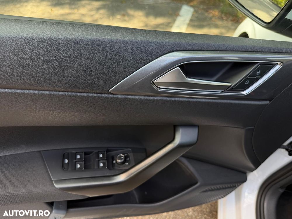 Volkswagen Polo 1.0 TSI DSG Highline - 12