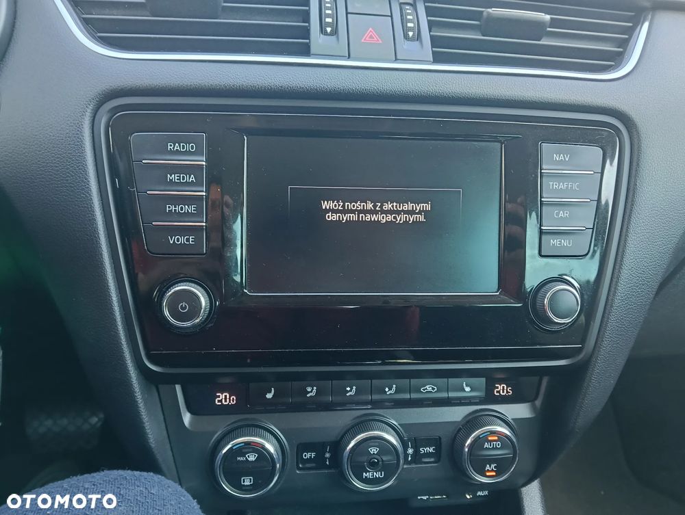 Skoda Octavia 2.0 TDI (Green tec) DSG Joy - 12