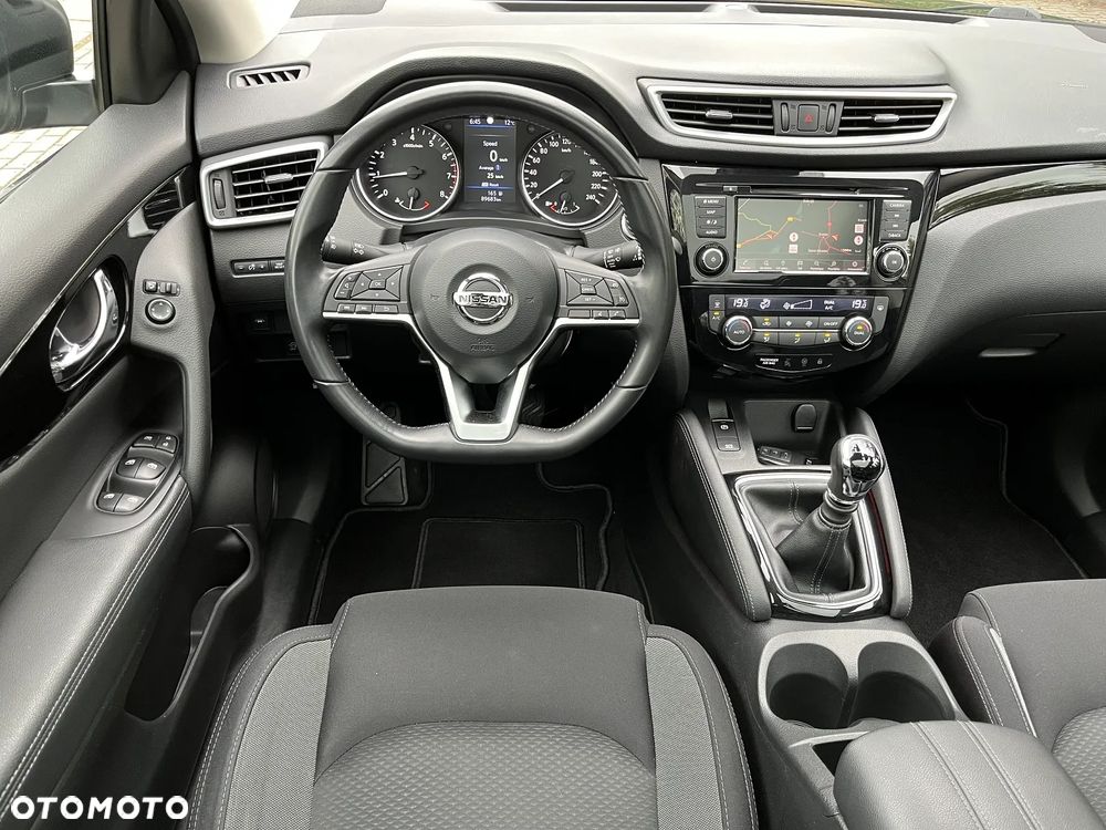 Nissan Qashqai 1.3 DIG-T N-Connecta - 20
