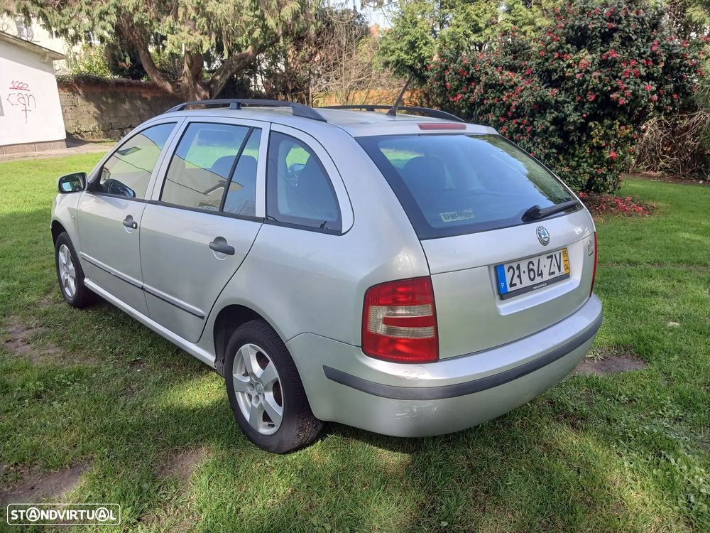Skoda Fabia Break 1.2 Attractive - 8