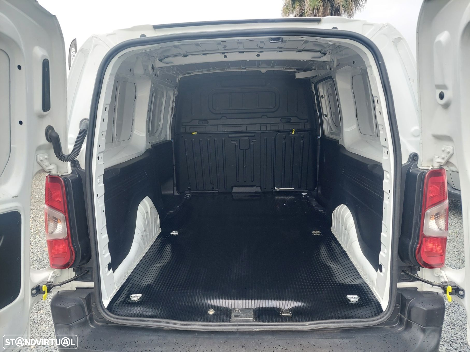 Citroën Berlingo 1.6 BlueHDi L2 Club - 11