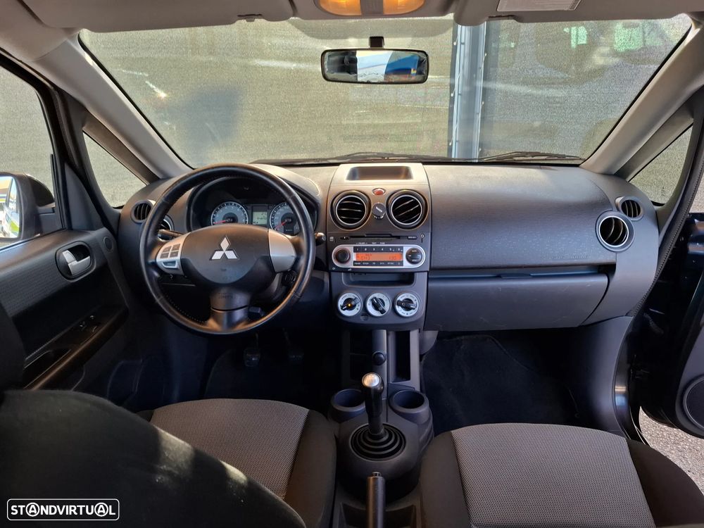 Mitsubishi Colt 1.1 Inform RCD - 47