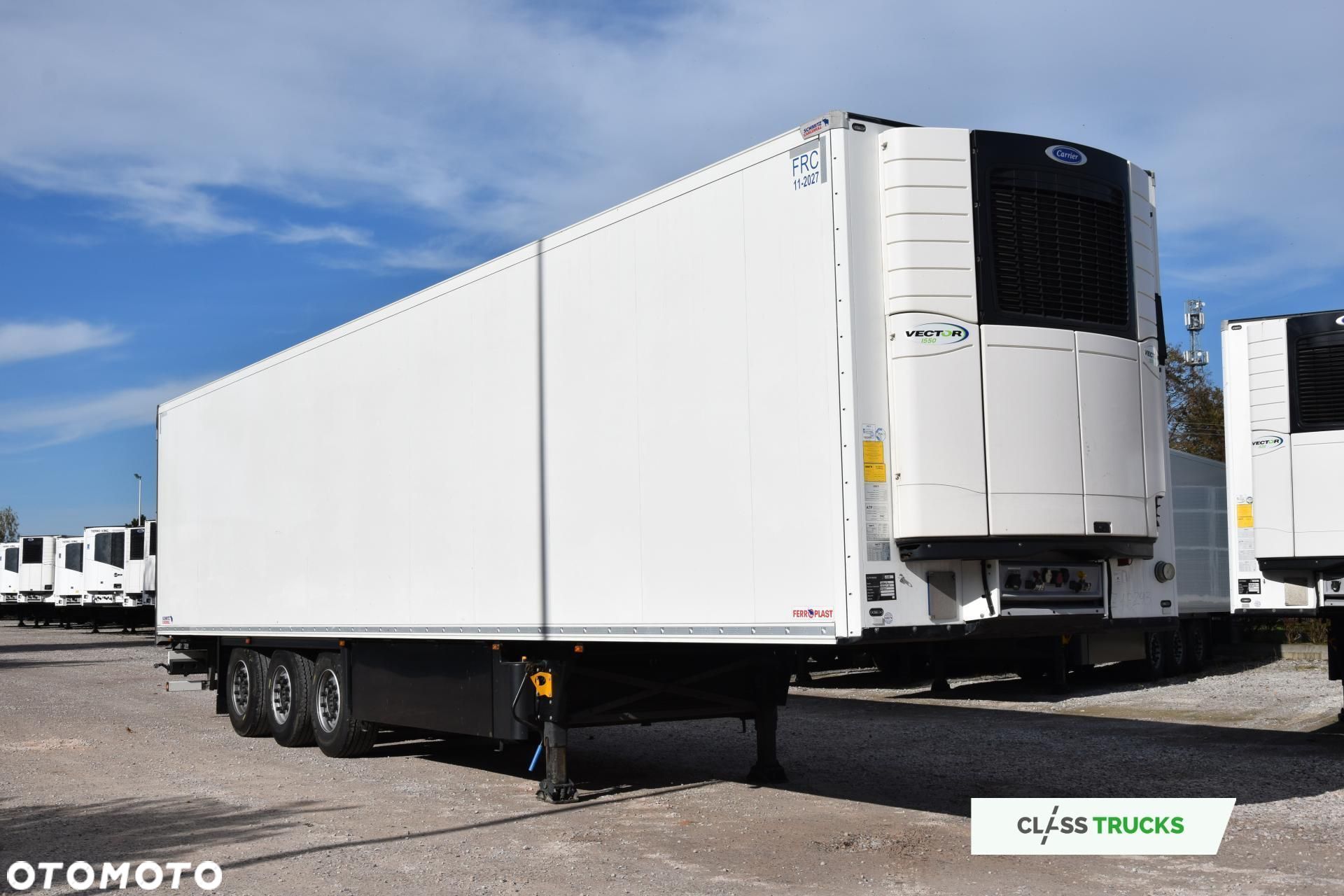 Schmitz Cargobull SKO FP 60 Carrier Vector 1550 - 1