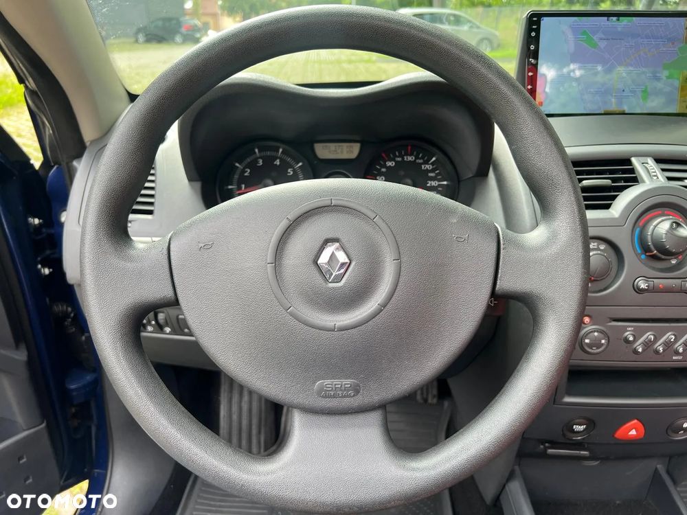 Renault Megane 1.6 Authentique - 27