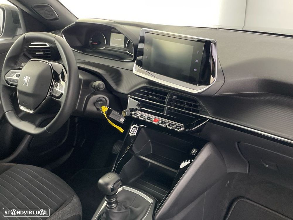 Peugeot 2008 1.2 PureTech Active Pack - 22