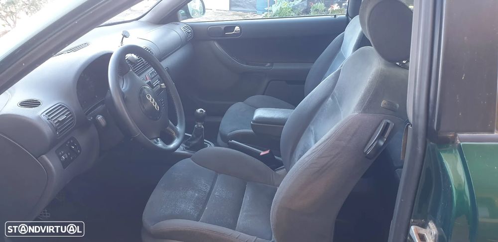 Audi A3 1.9 TDI Attraction - 10