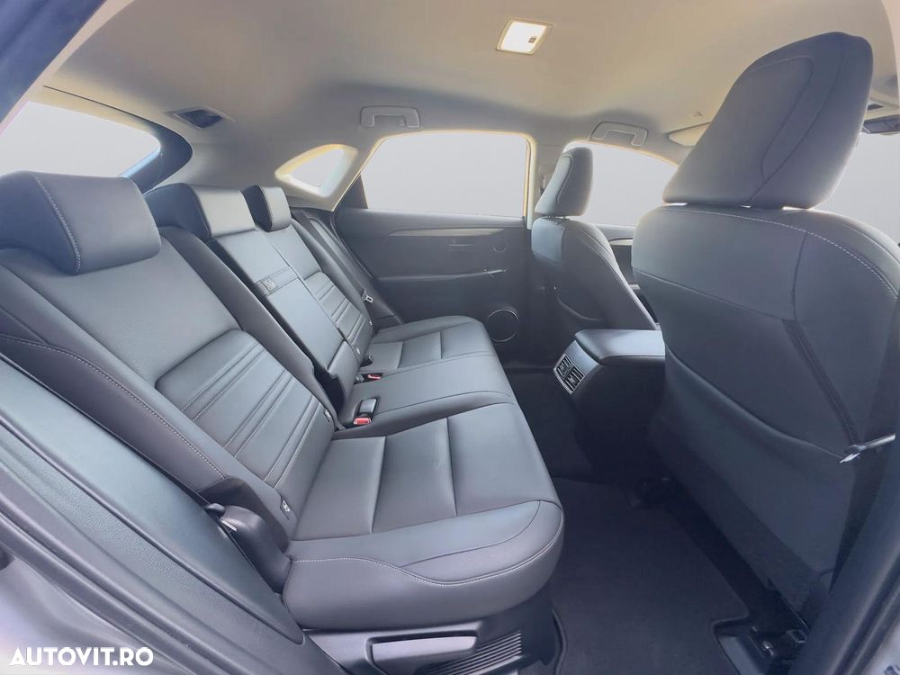 Lexus Seria NX 300h AWD Executive Plus - 16