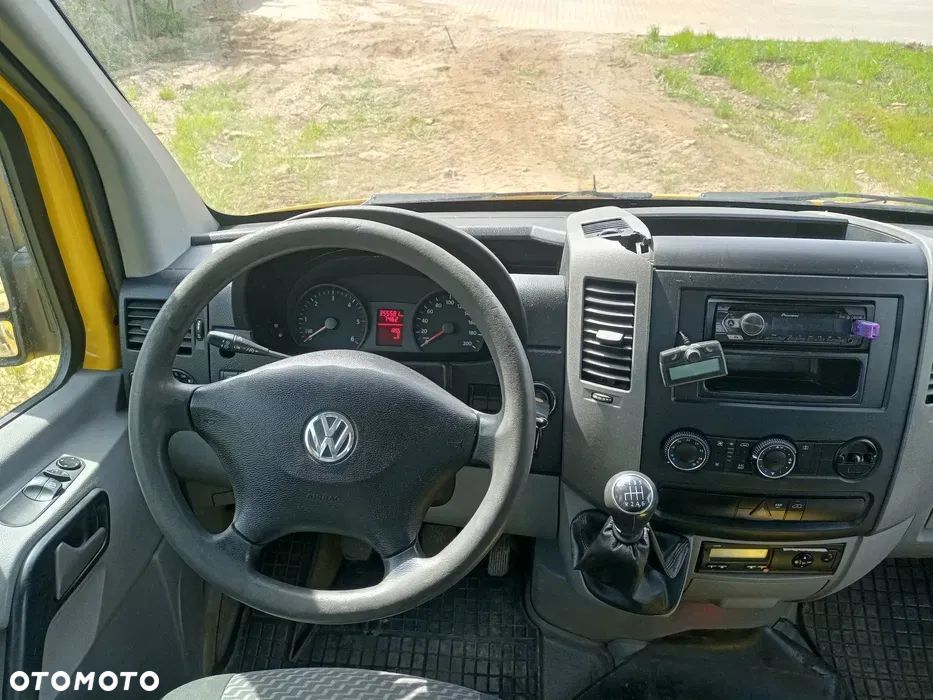 Volkswagen Crafter - 14