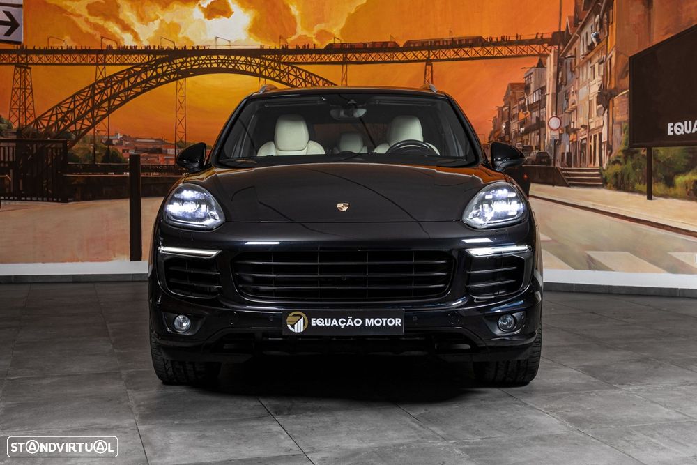 Porsche Cayenne 2017 photo 2