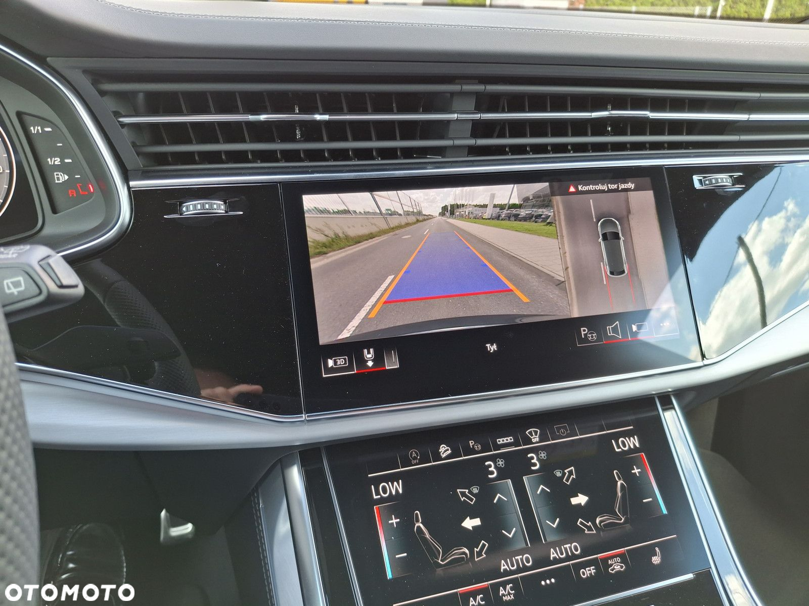 Audi Q8 - 32