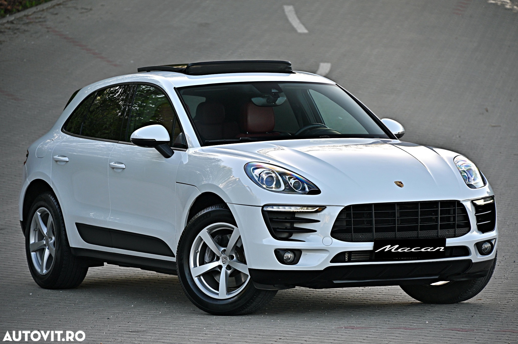Porsche Macan - 18