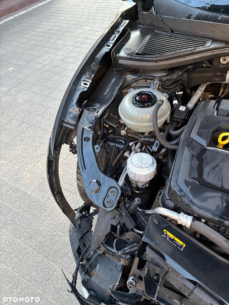 Volkswagen T-Roc 1.5 TSI OPF DSG ACTIVE - 13