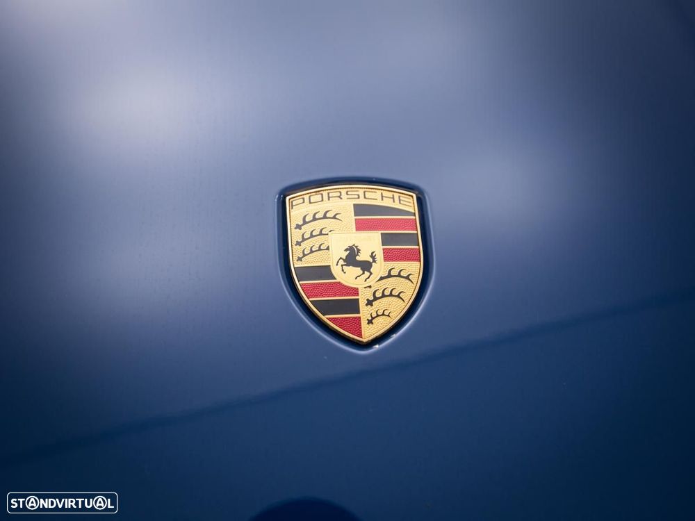 Porsche Taycan Turbo S - 17