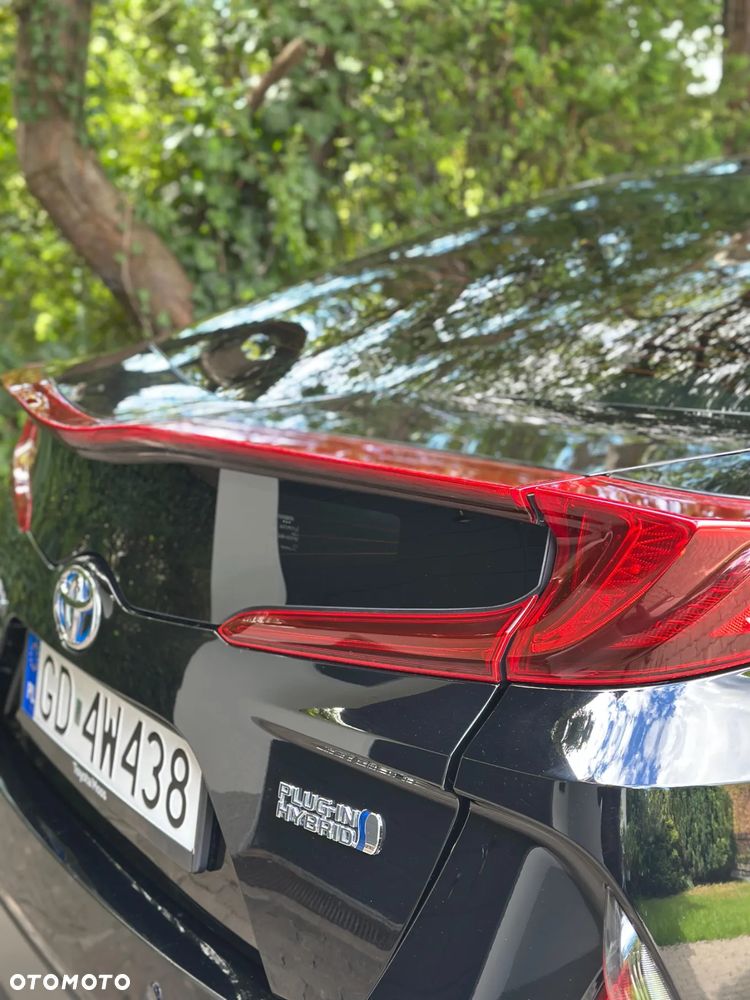 Toyota Prius Plug-in 1.8 Hybrid Executive - 7