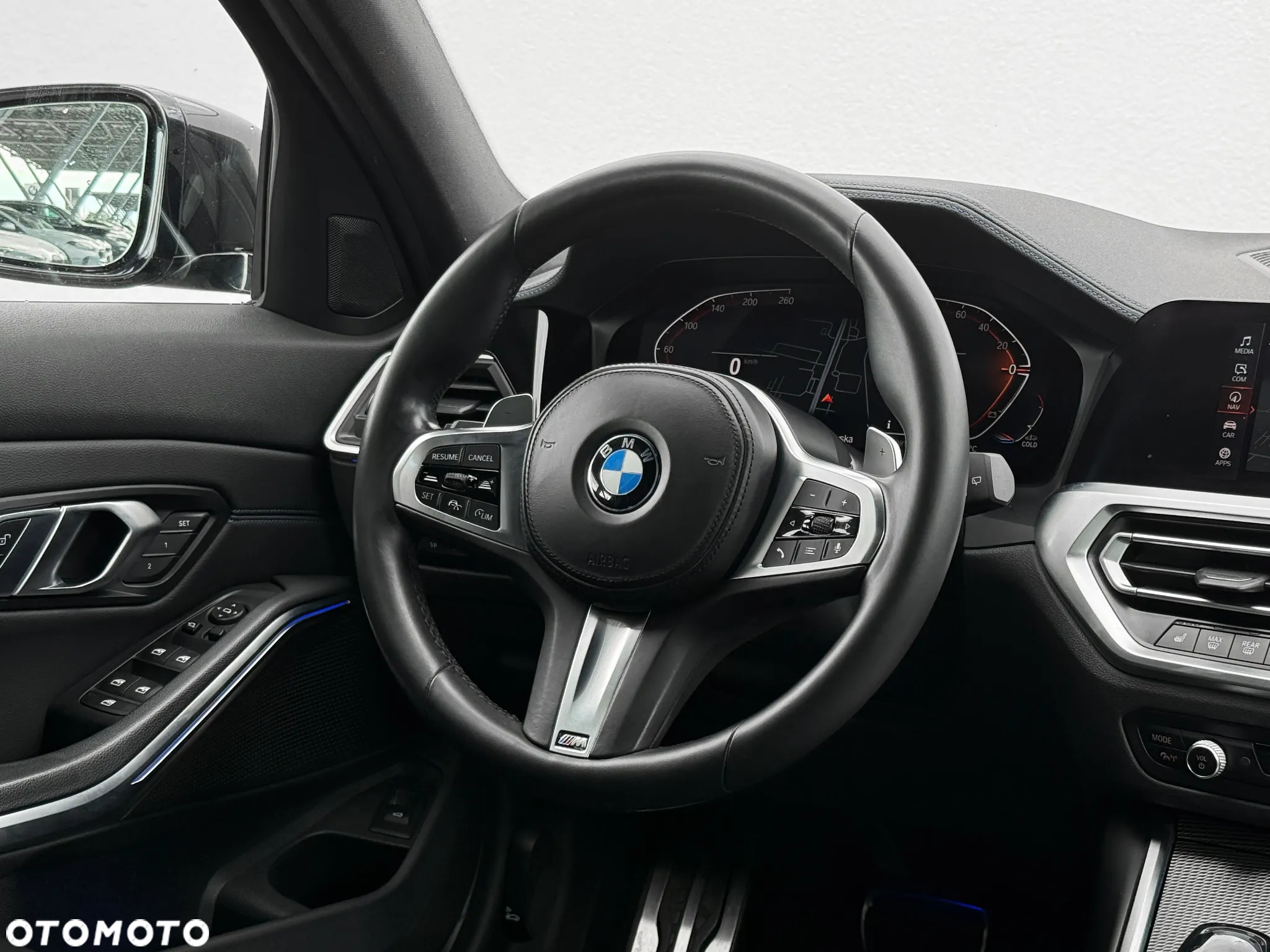 BMW Seria 3 320d M Sport - 21