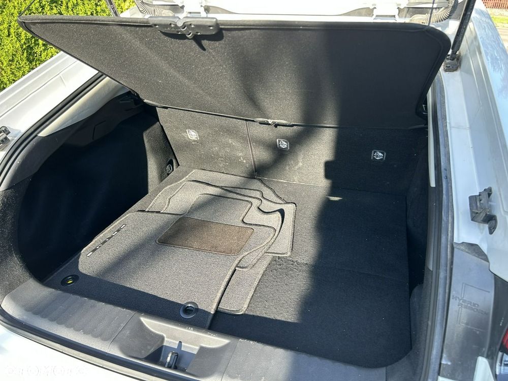 Toyota Prius - 9