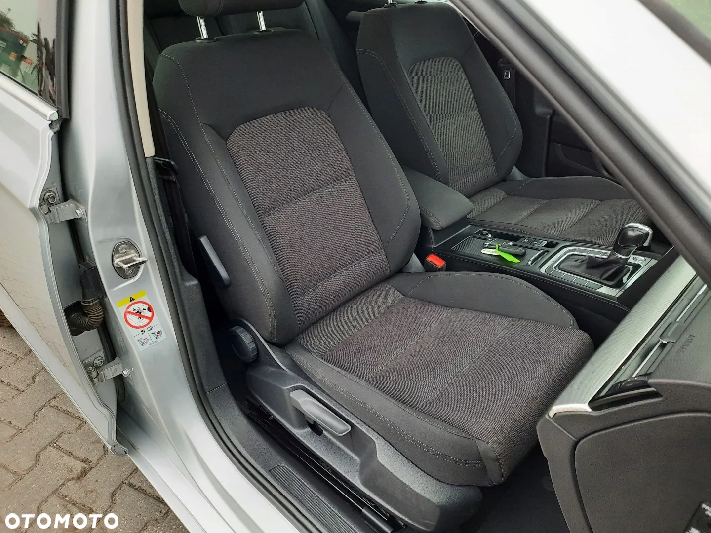 Volkswagen Passat Variant 2.0 TDI DSG (BlueMotion Technology) Comfortline - 27