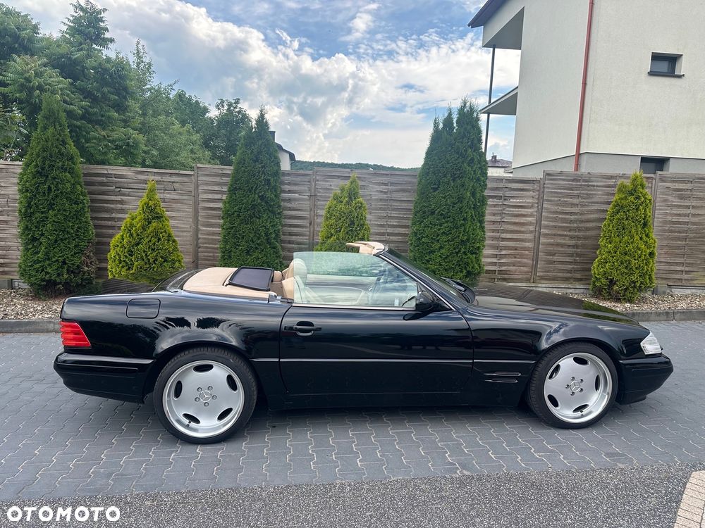 Mercedes-Benz SL - 10