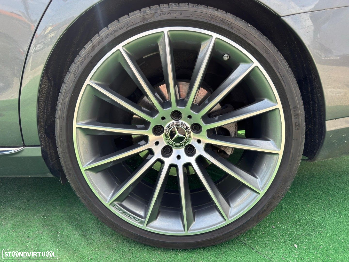Mercedes-Benz E 220 d T 9G-TRONIC - 8