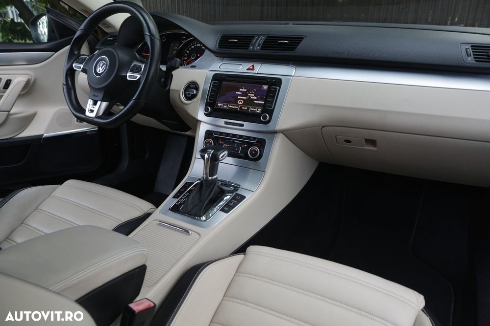 Volkswagen Passat CC - 13