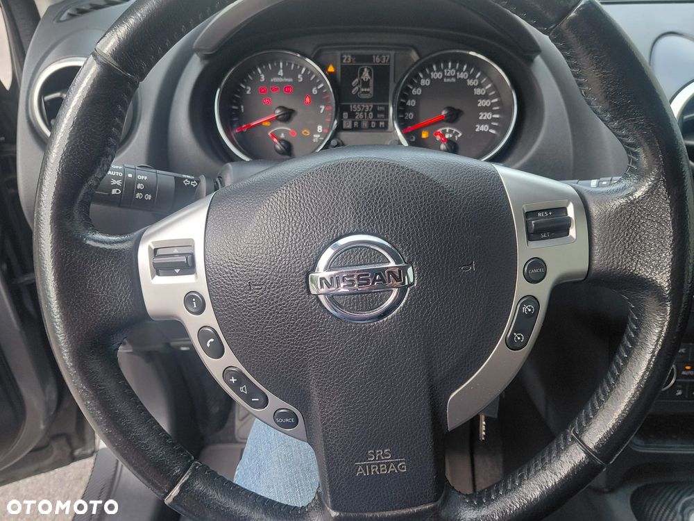 Nissan Qashqai 2.0 4x4 Tekna CVT - 8